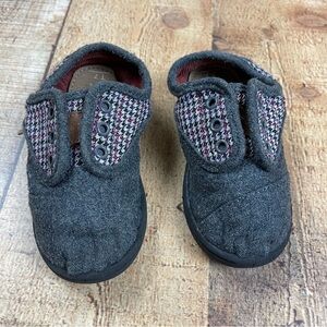 Toms Kids T7 Toddler Size 7 Slip On Canvas Retro Style Houndstooth Formal
